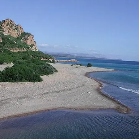 With One Bedroom In Marina Di Cardedu, With Wonderful Sea Vi Apartment