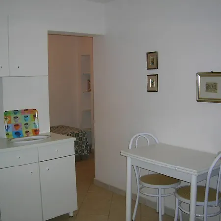 With One Bedroom In Marina Di Cardedu, With Wonderful Sea Vi Apartment Cardedu